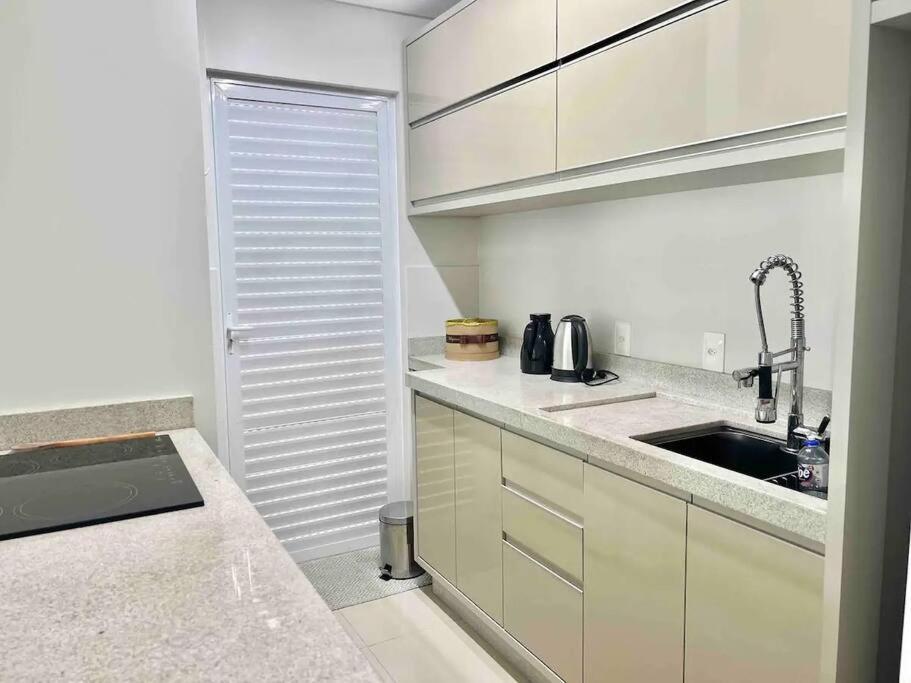 Amplo Apto Entre E Centro Apartment *